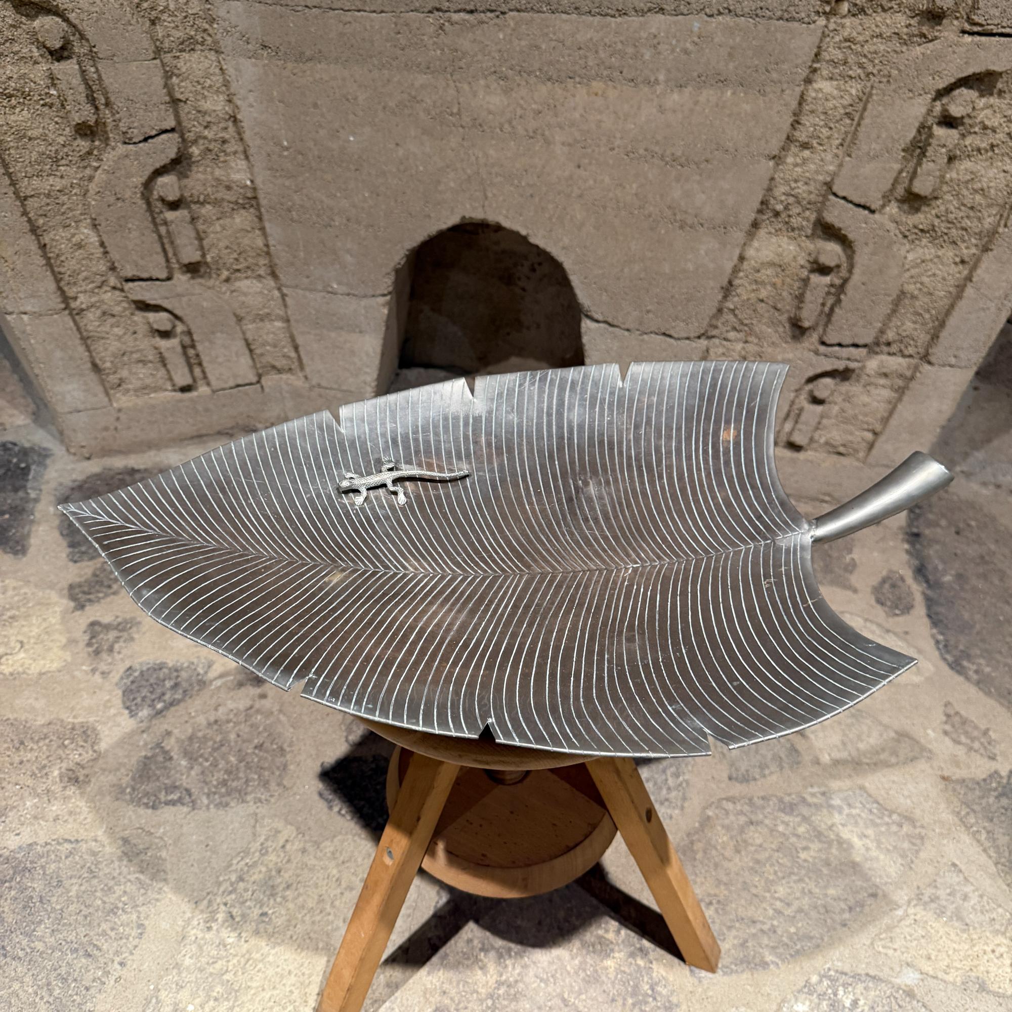 Towle Silversmith Nickel Plated Leaf Serving Tray Lizard Decor For Sale 5