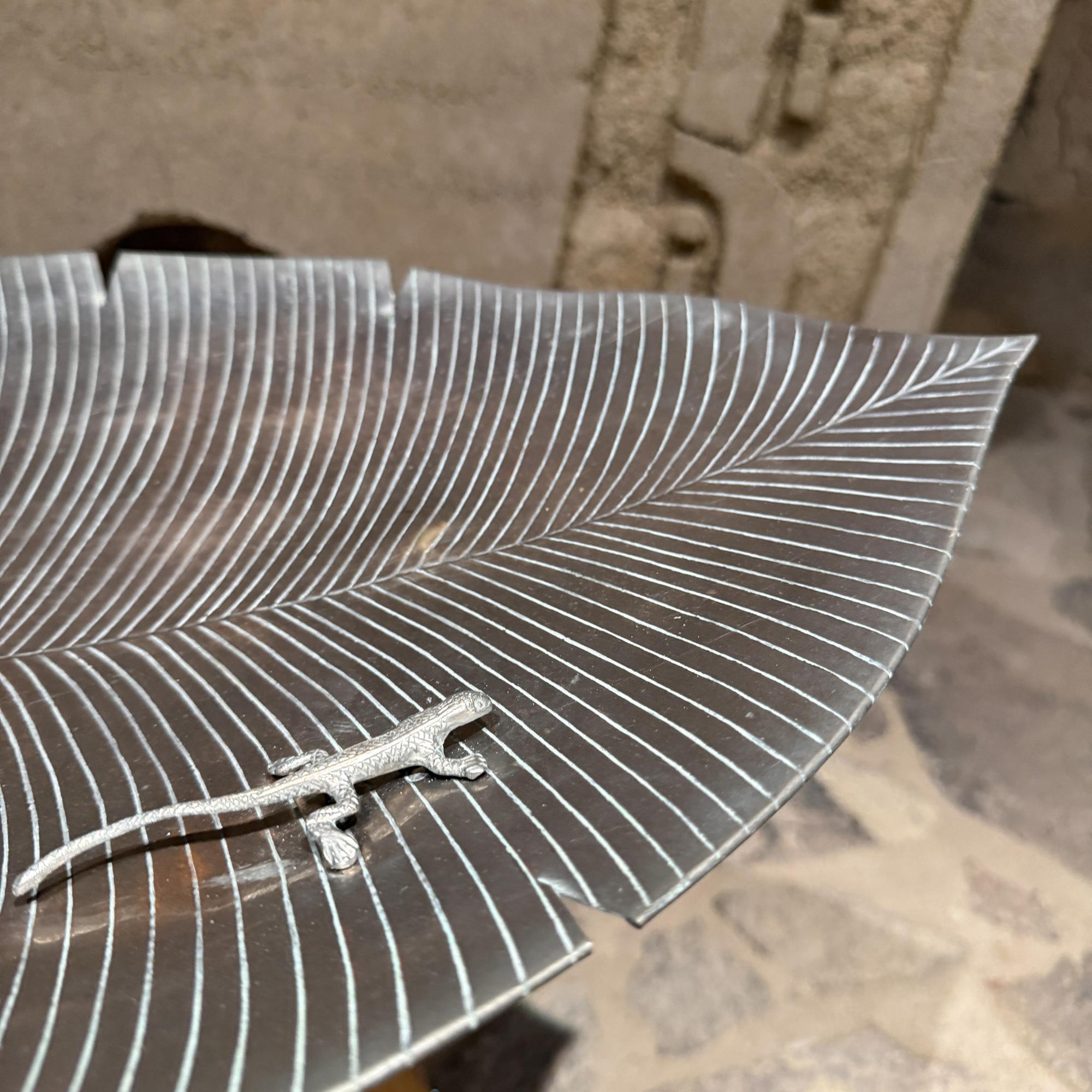 Towle Silversmith Nickel Plated Leaf Serving Tray Lizard Decor For Sale 1
