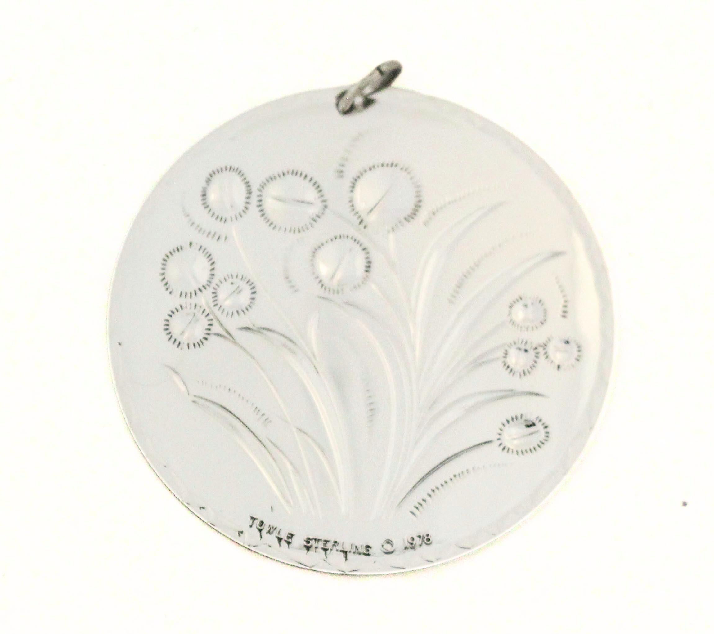 Ornamento natalizio in argento sterling di Towle Silversmiths - 1978 In condizioni ottime in vendita a Brooklyn, NY