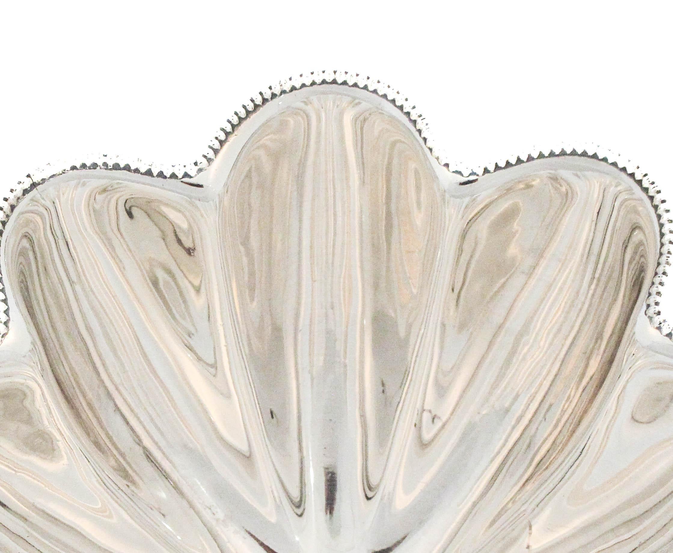 Towle Silversmiths Ciotola smerlata in argento sterling In condizioni ottime in vendita a Brooklyn, NY