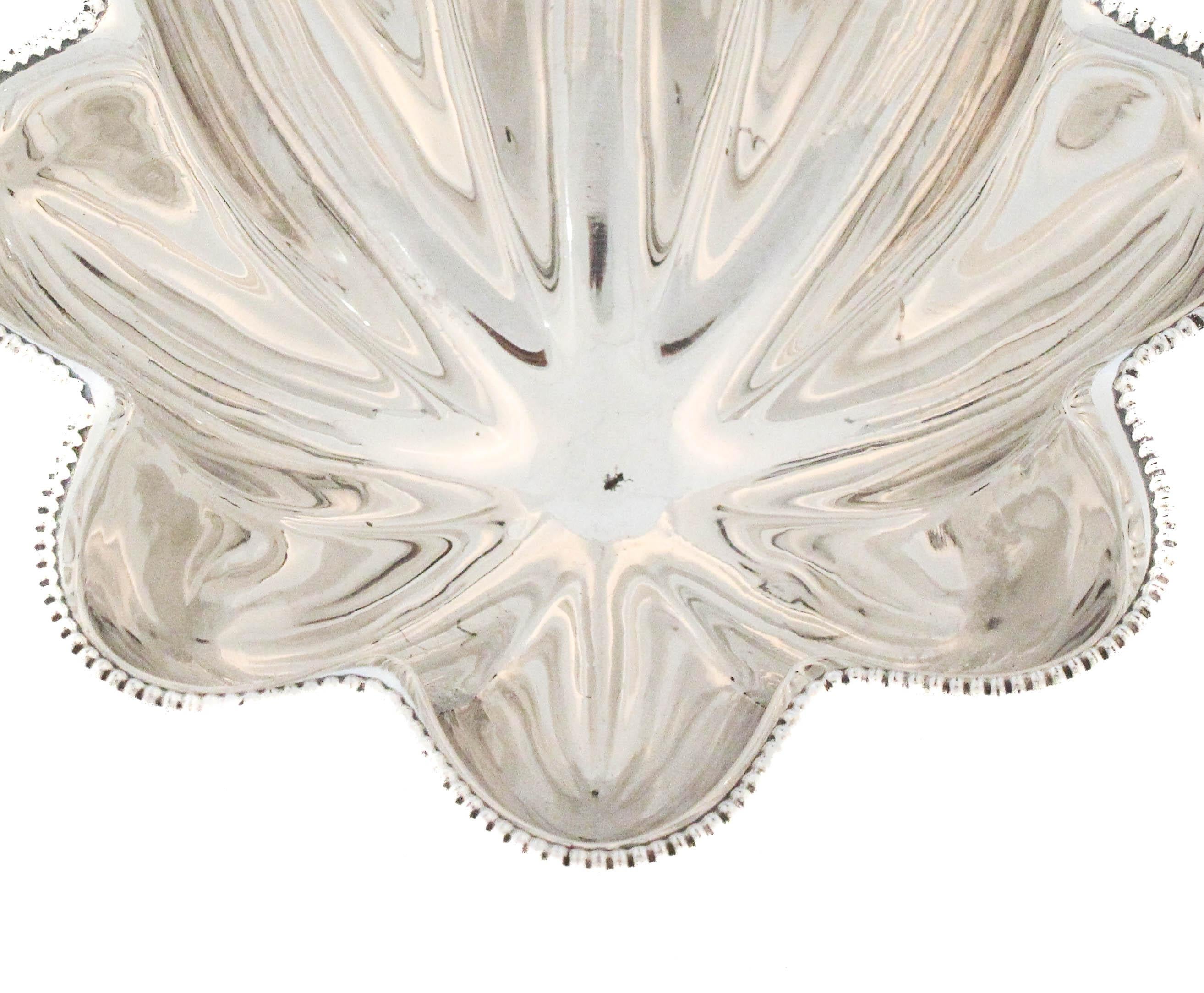 Metà XX secolo Towle Silversmiths Ciotola smerlata in argento sterling in vendita