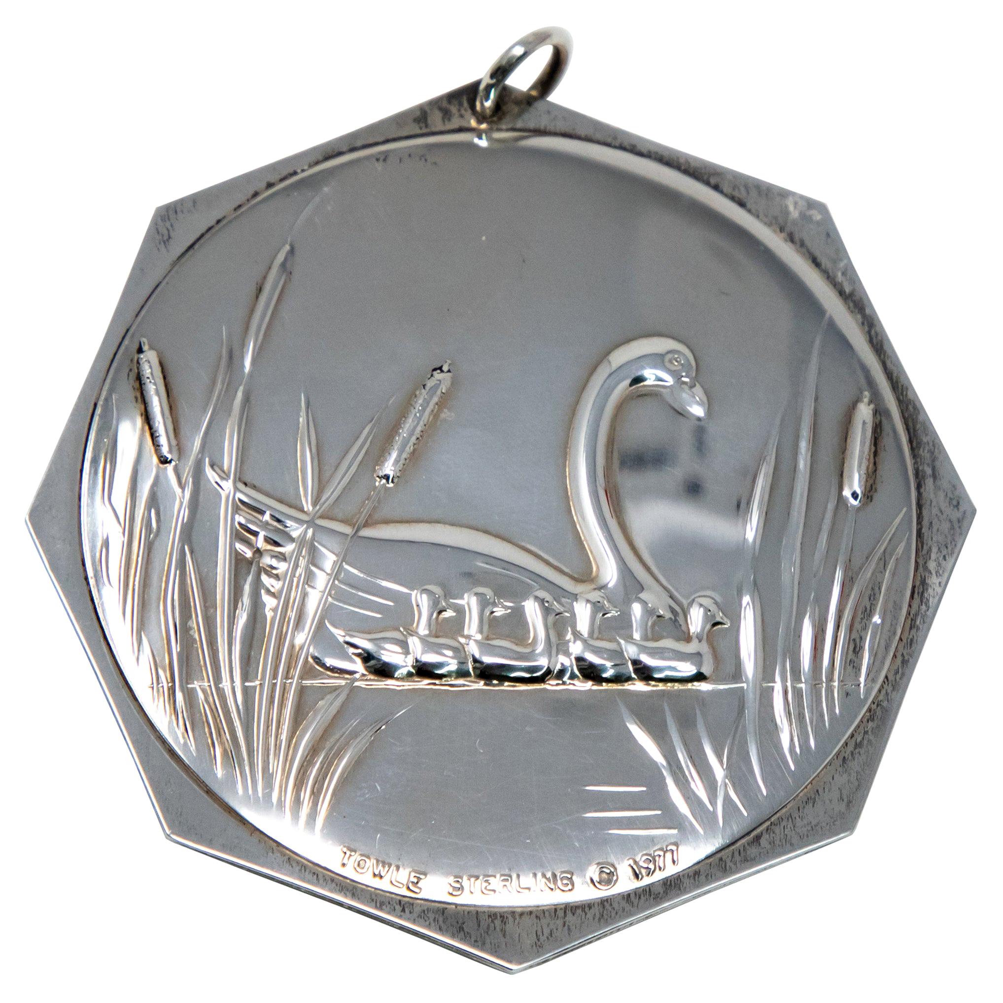 Towle Sterling Ornament "7 Swans a Swimming" No Box, 1977 For Sale