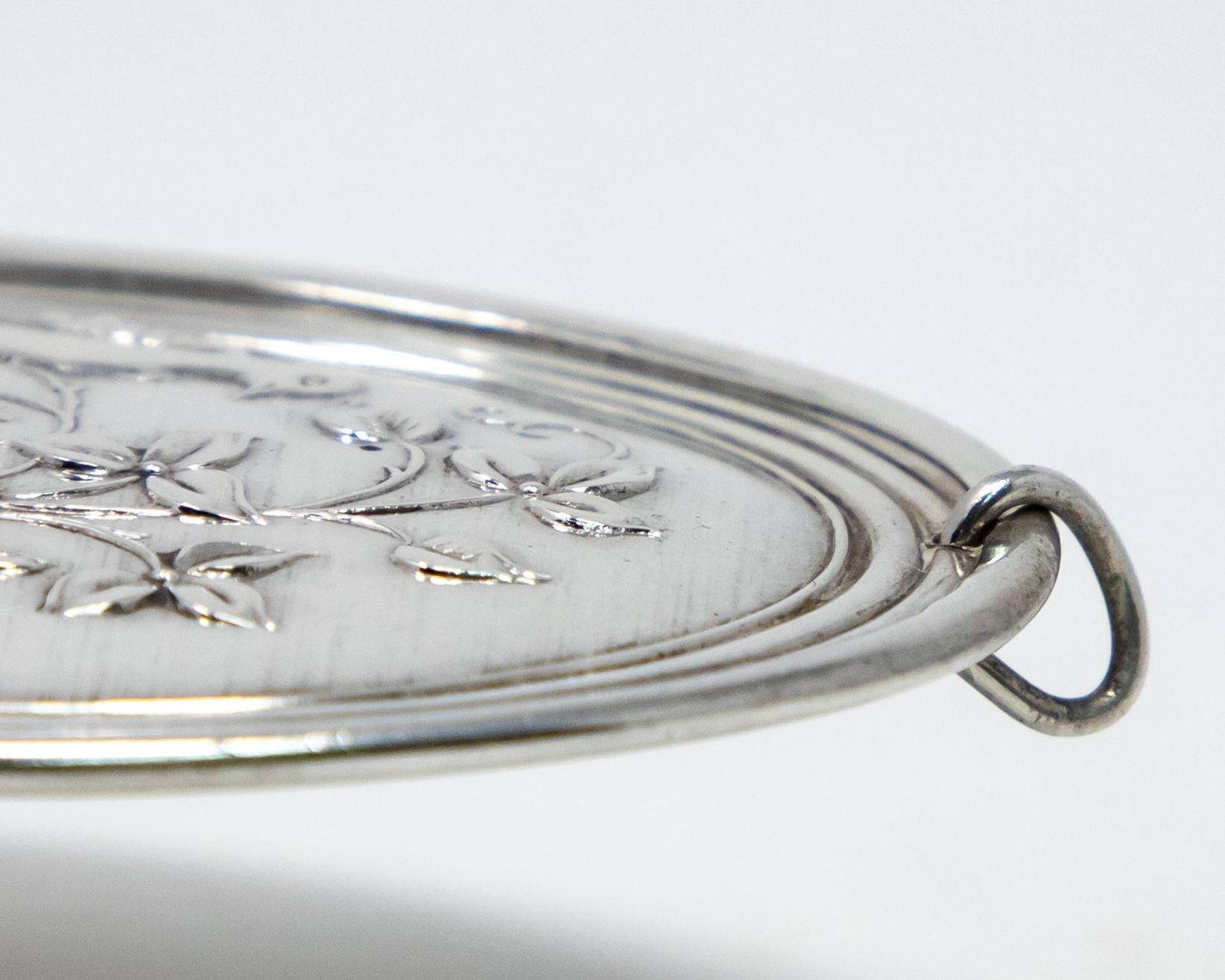 Sterling Silver Towle Sterling Ornament Two Turtledoves with Cross on Reverse Side, 1972 For Sale