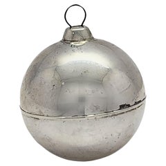 Vintage Towle Sterling Silver Ball Christmas Tree Ornament #15739