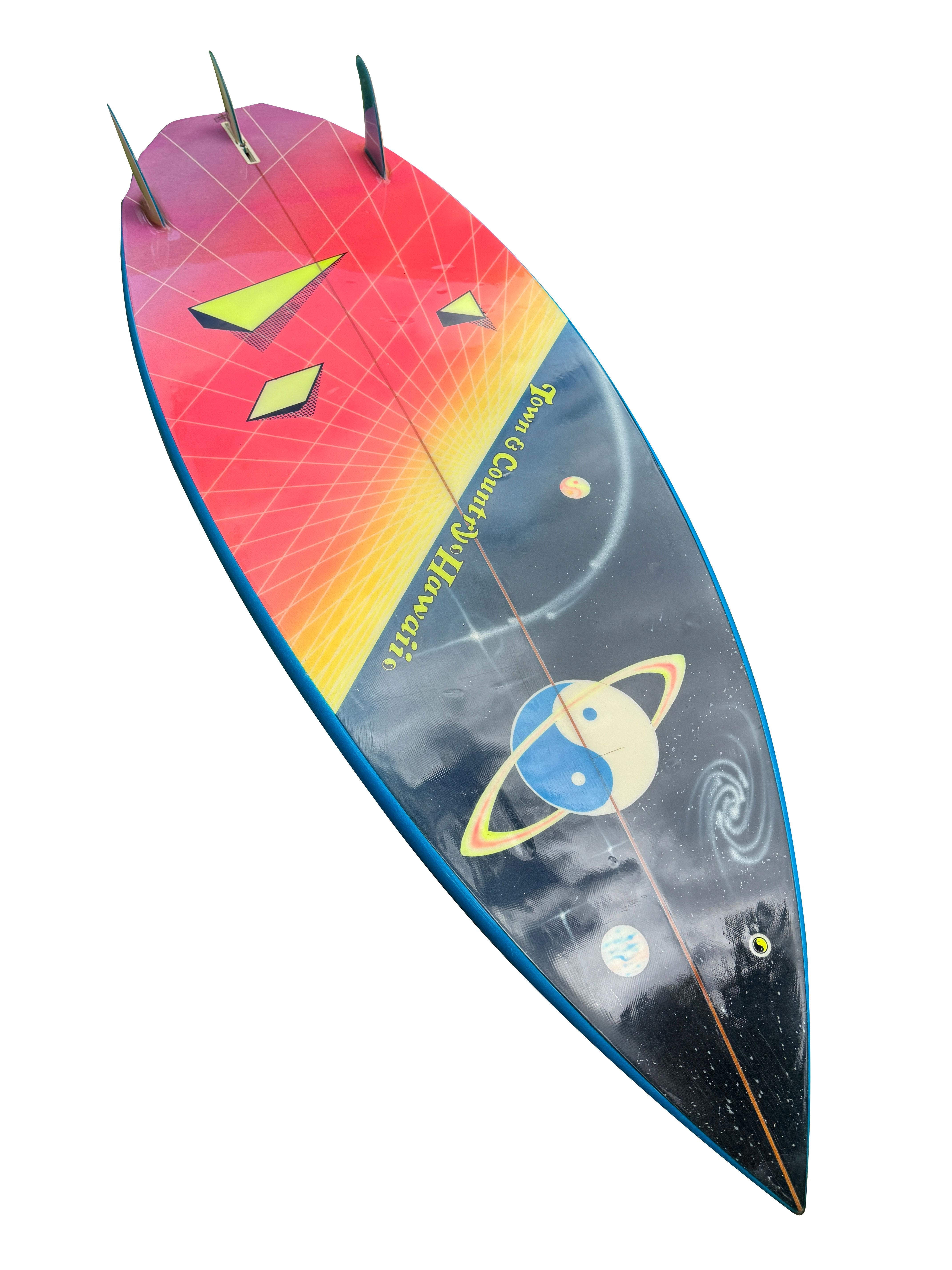 Tabla de surf Town & Country Vintage Dave Wallace Cola de golondrina de doble ala (1984) finales del siglo XX en venta