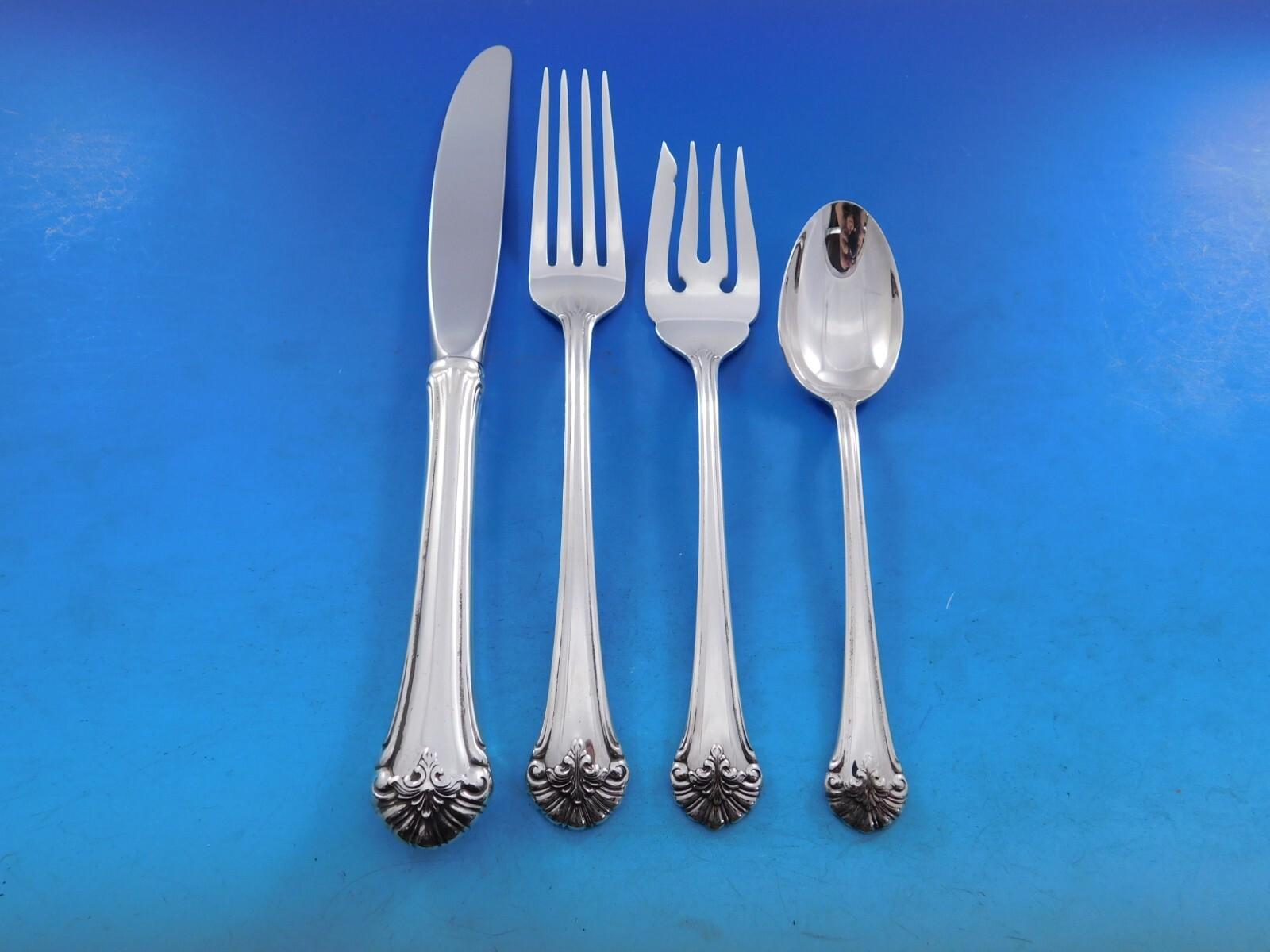 Townsend by Gorham Sterling Silver Flatware Set for 12 Service 62 pieces For Sale 2