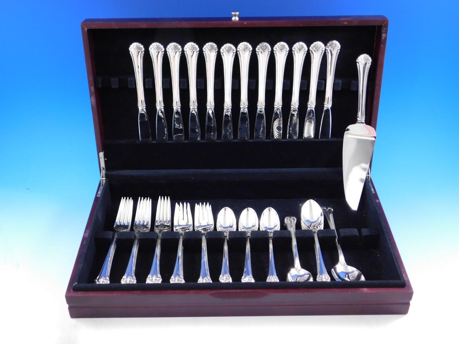 Townsend by Gorham Sterling Silver Flatware Set for 12 Service 62 pieces For Sale 3