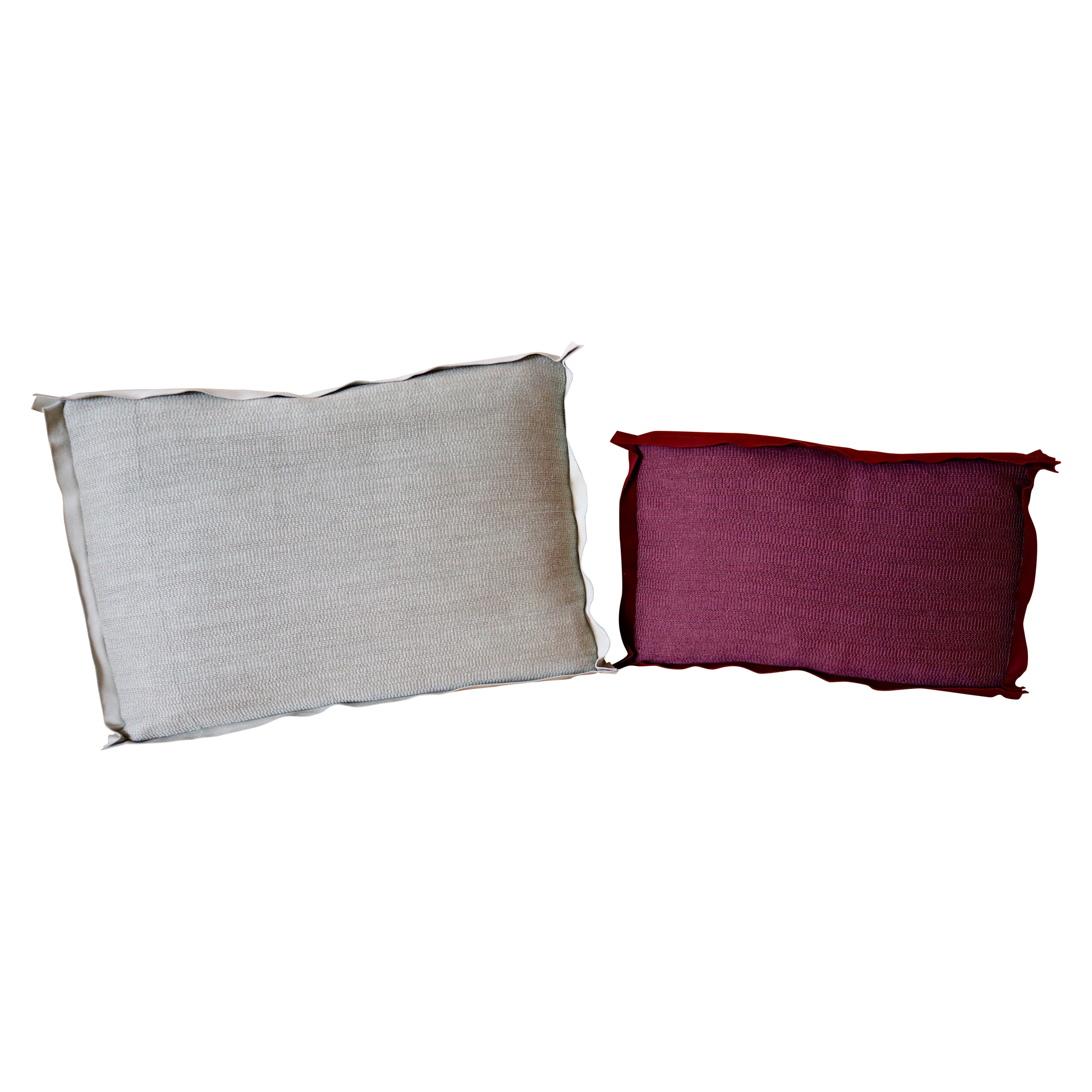Coussins d'oreillers Toyine Sellers en cuir et tissu, Lyon, France en vente