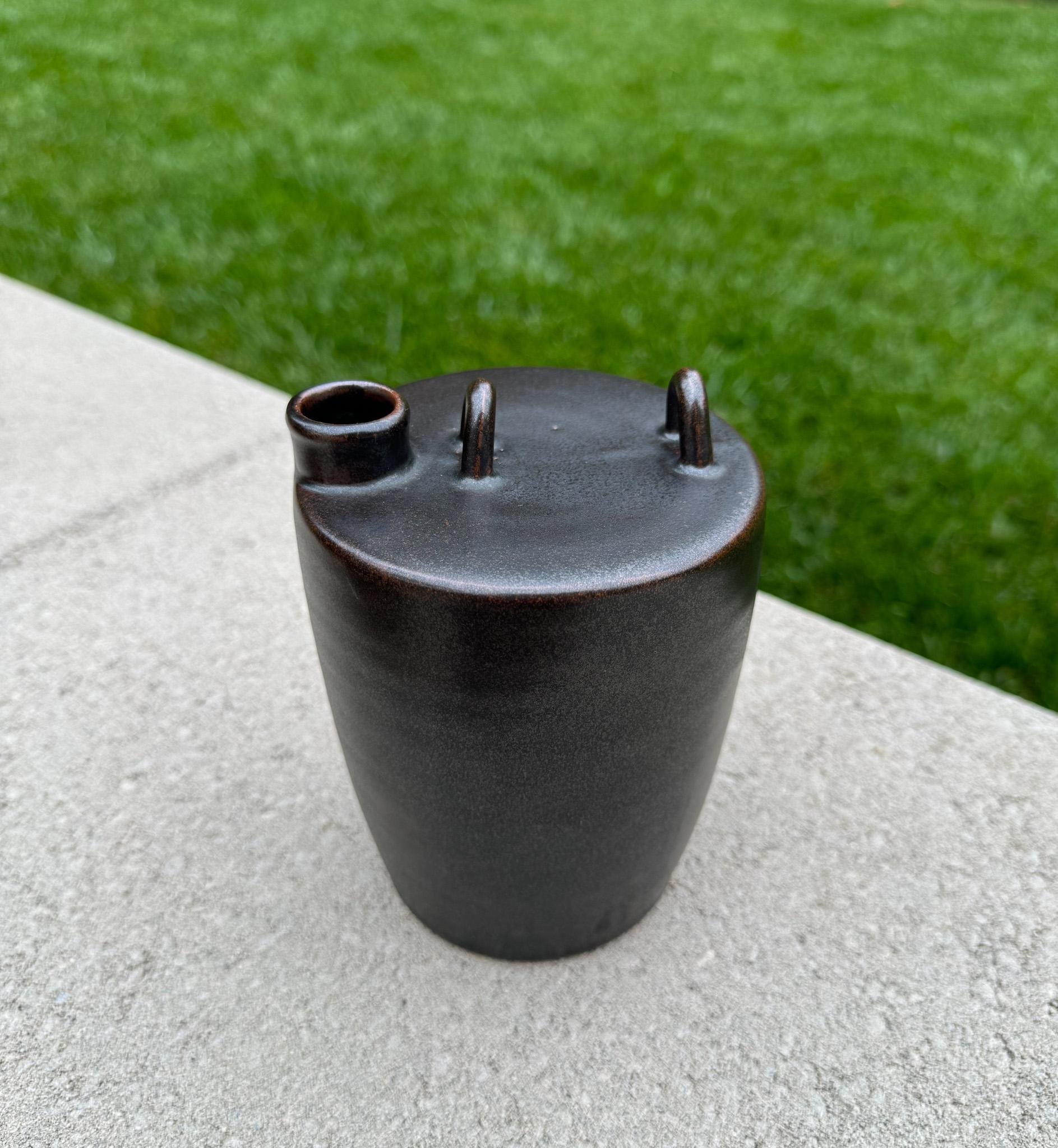 Vaso Ikebana in ceramica di Toyo, Giappone, XX secolo in vendita 6