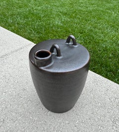 Vaso Ikebana in ceramica di Toyo, Giappone, XX secolo