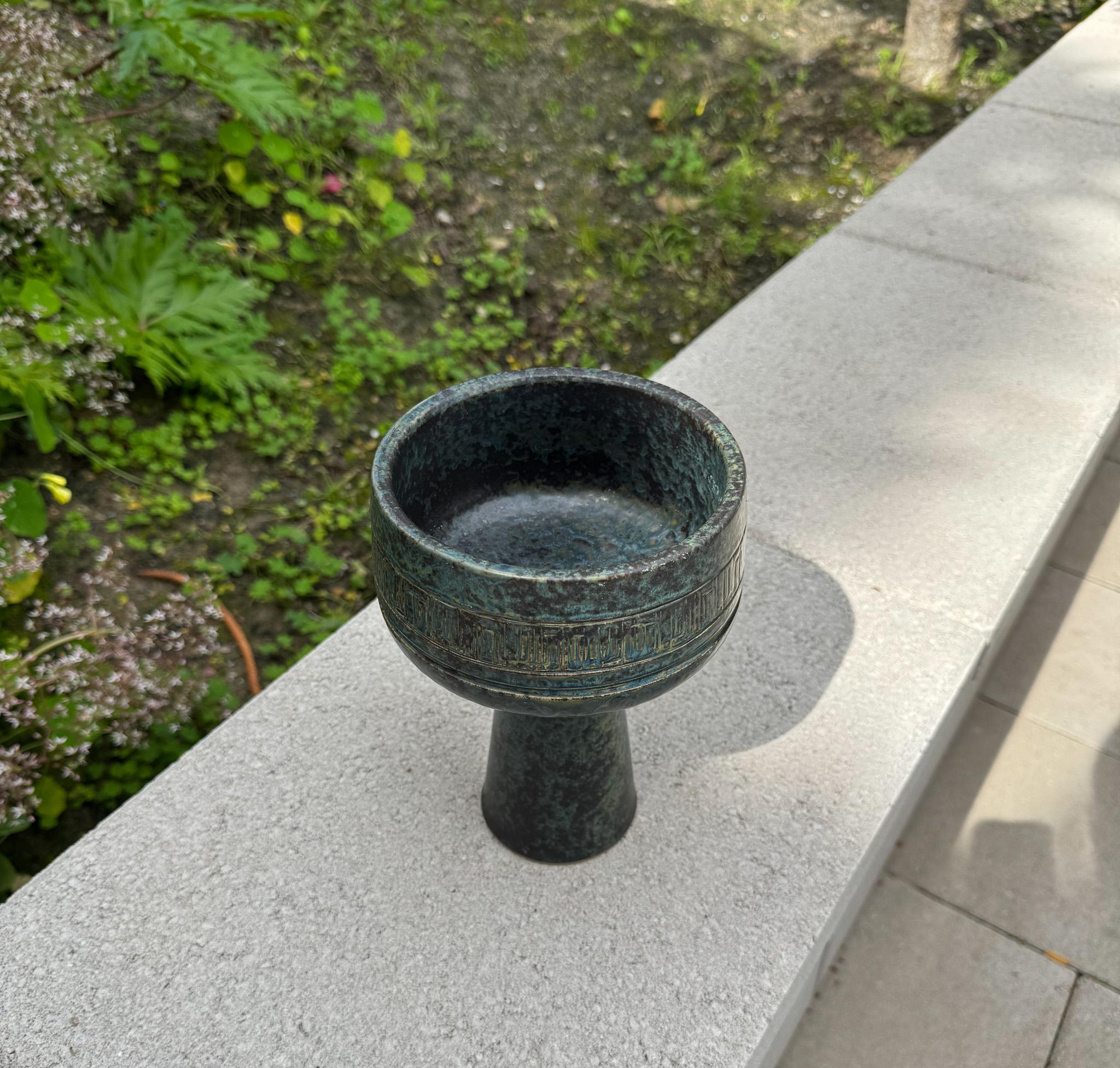Toyo Modernist Japanische Ikebana-Keramik-Kelchvase, ca. 1965 im Angebot 9