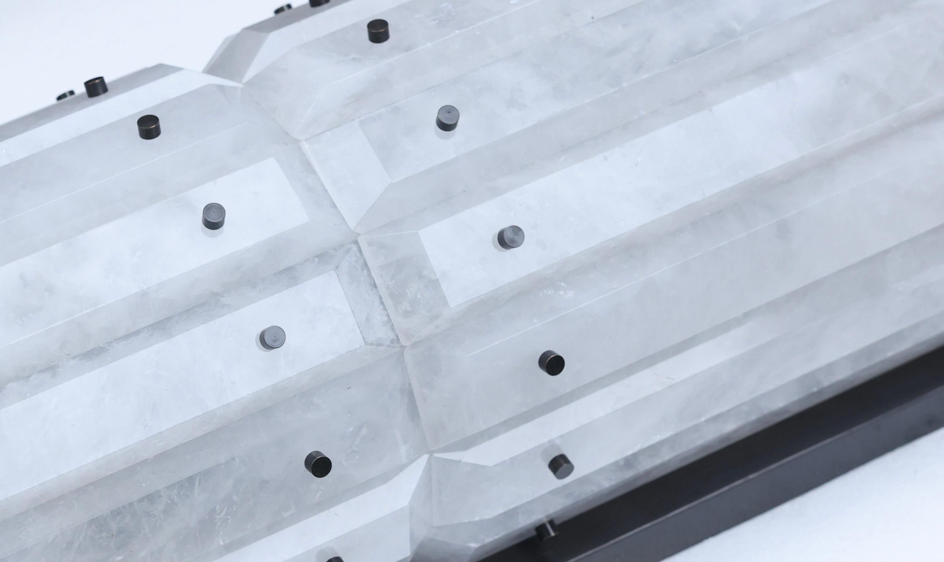 TPB48 Aplique de Cristal de Roca By Phoenix en Nuevo estado para la venta en New York, NY