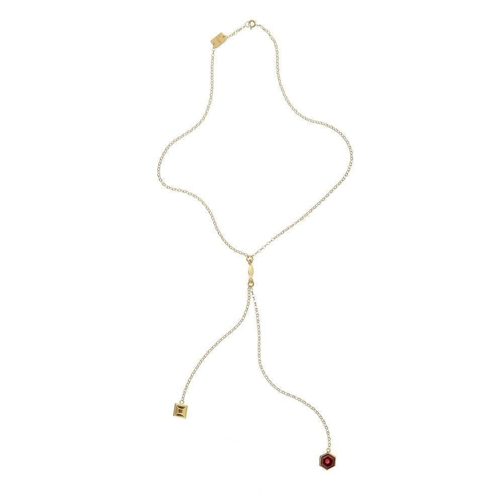 18ct Yellow Gold Vermeil and Garnet Lariat Pendant Necklace In New Condition For Sale In London, GB