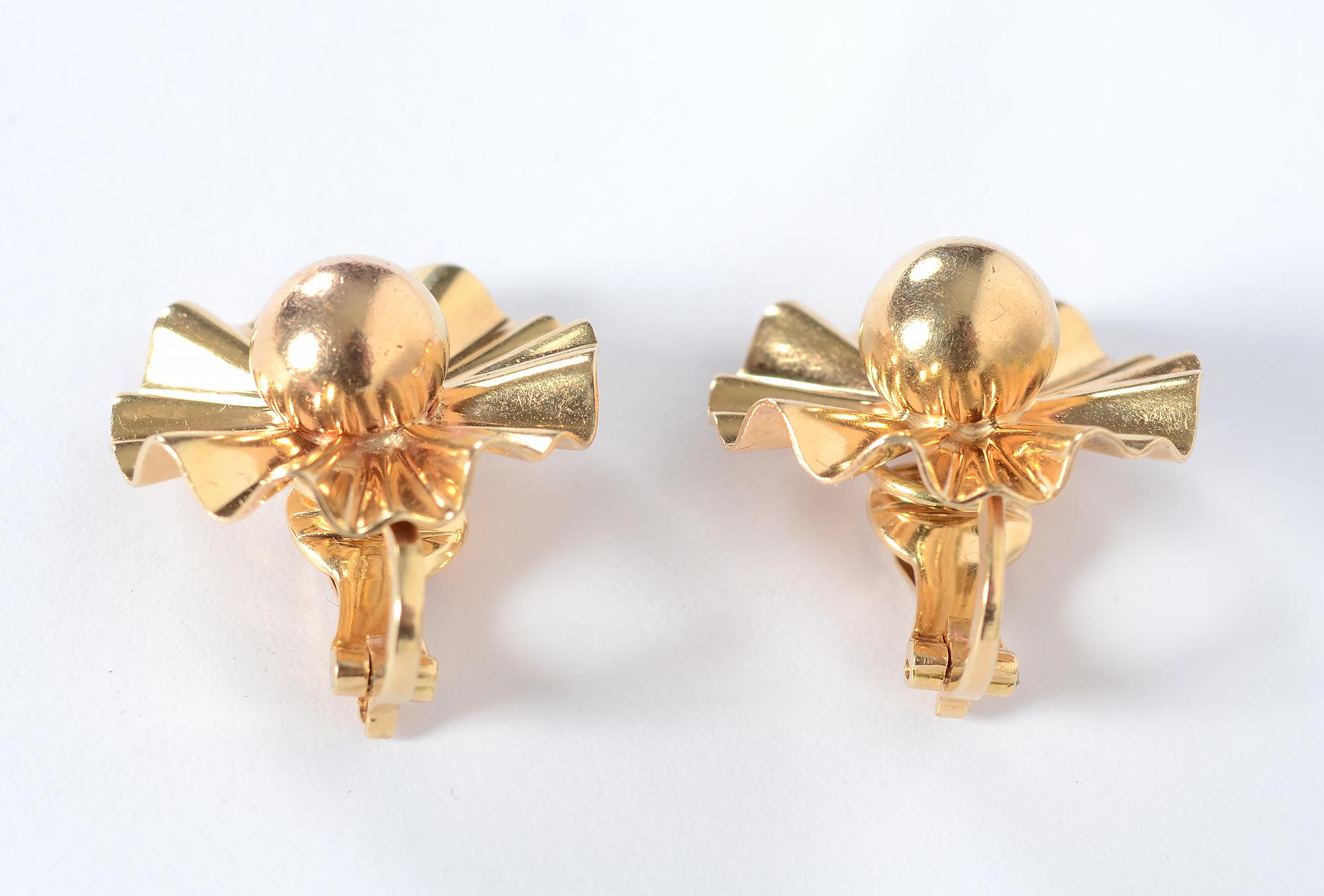 Women's Trabert and Hoeffer Mauboussin Retro Gold Earrings