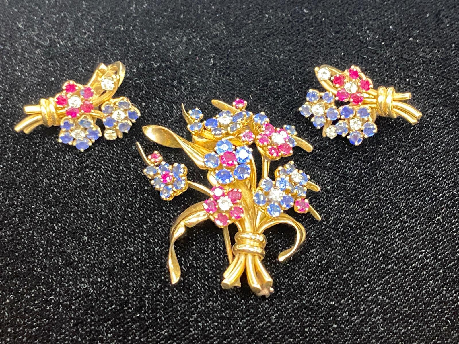 Moderno Trabert & Hoeffer / Mauboussin oro 18 carati con diamanti e pietre preziose in vendita