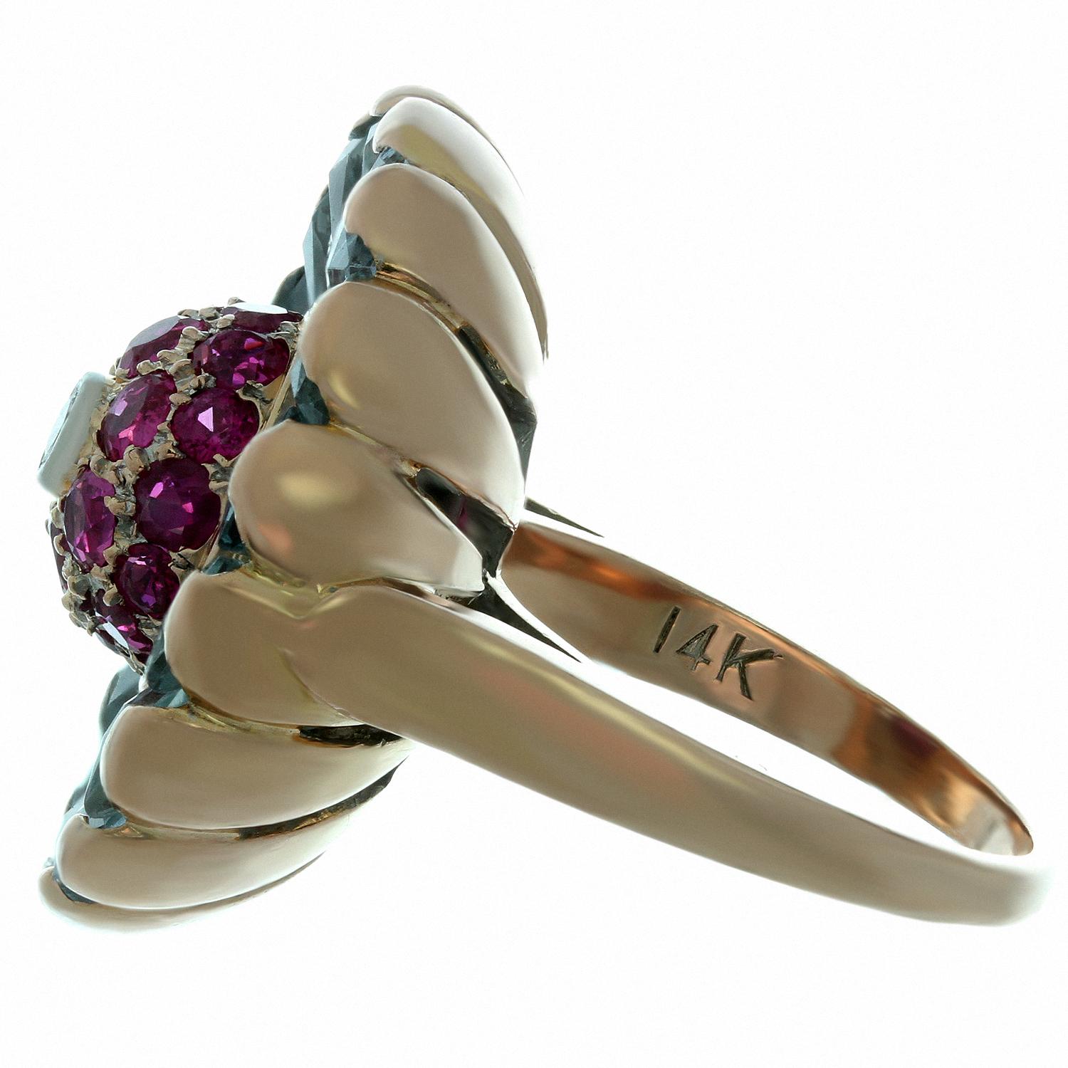 Round Cut Trabert & Hoeffer-Mauboussin Diamond Aquamarine Ruby Rose Gold Fan 1940s Ring  For Sale