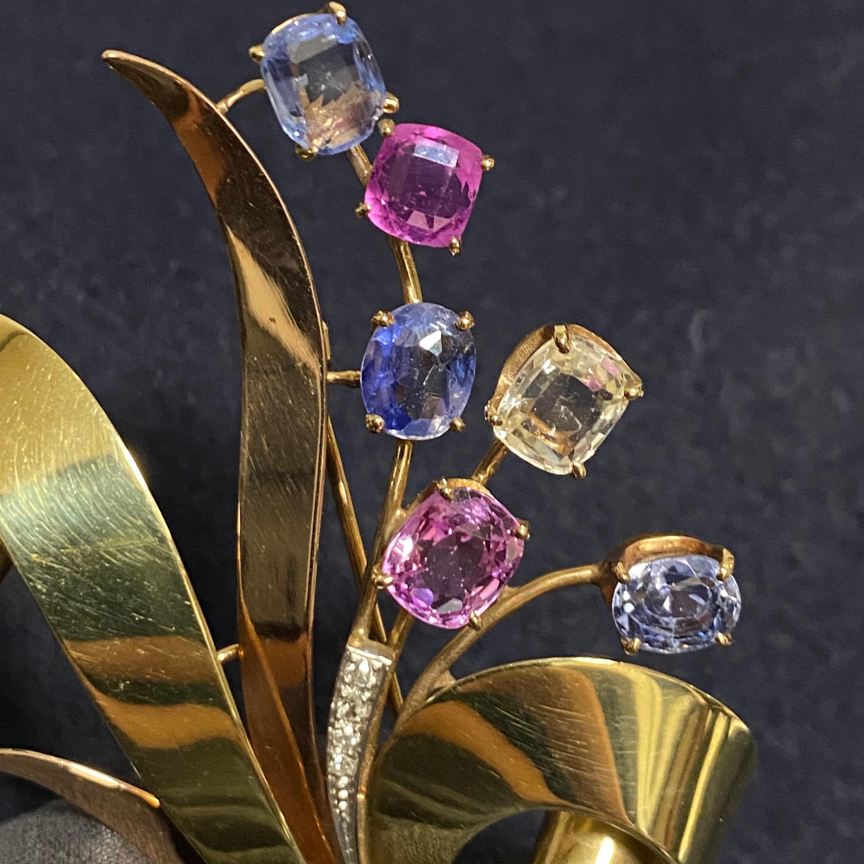 Trabert & Hoeffer Mauboussin Broche rétro réflectrice en or avec saphirs et diamants, années 1940 Bon état - En vente à Lisbon, PT