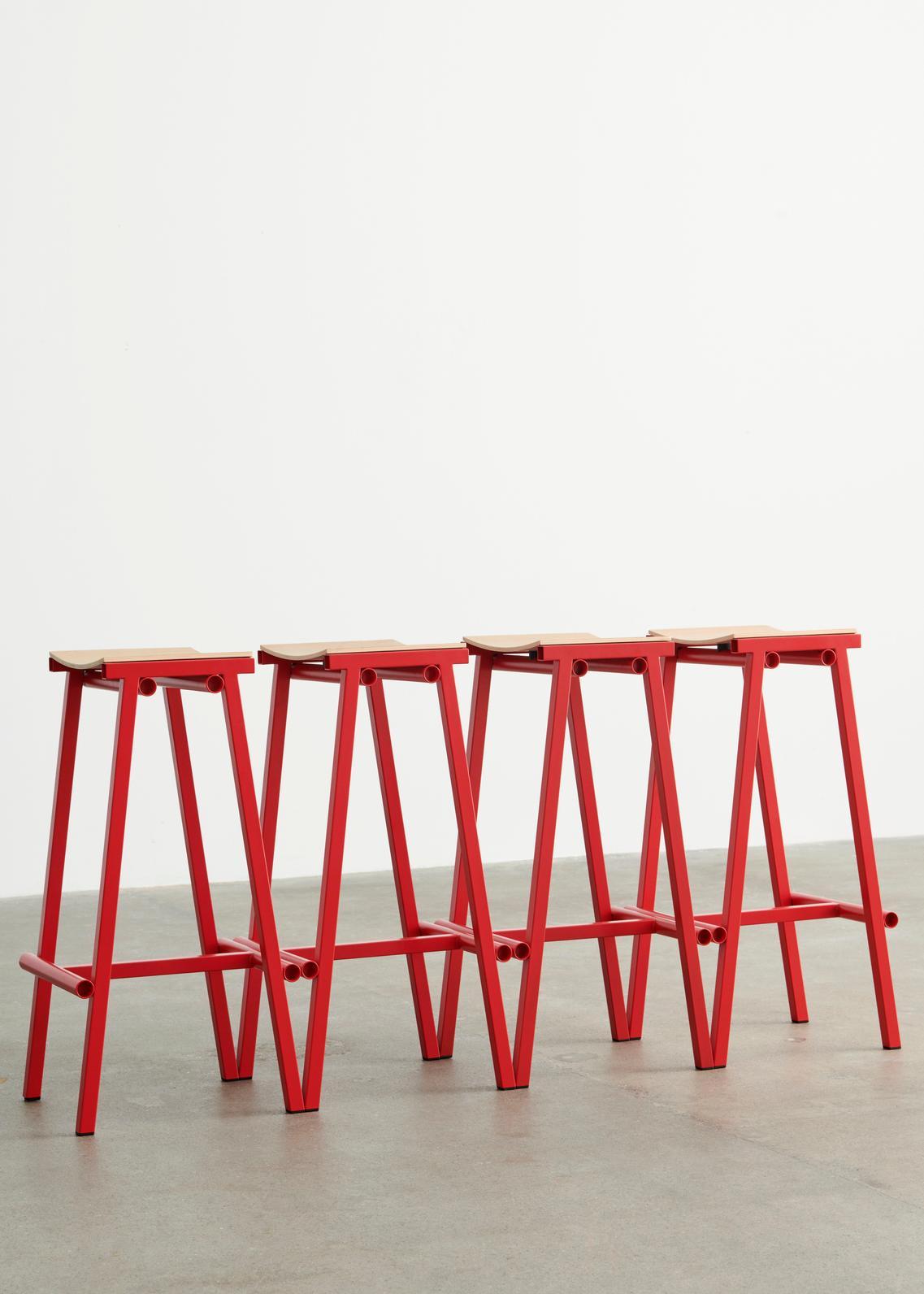 taburete 8 bar stool