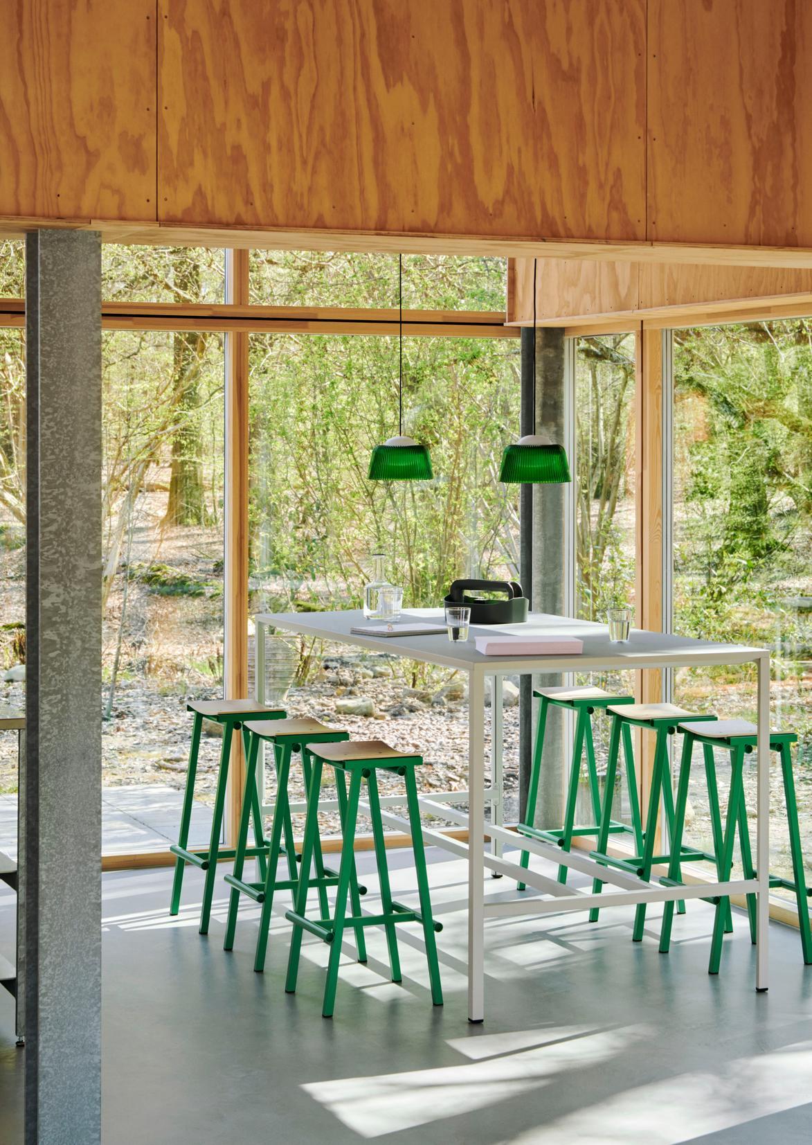 Scandinave moderne Tabouret de bar Taburete 8, jade souple, acier revêtu de poudre / Marc Morro pour Hay en vente