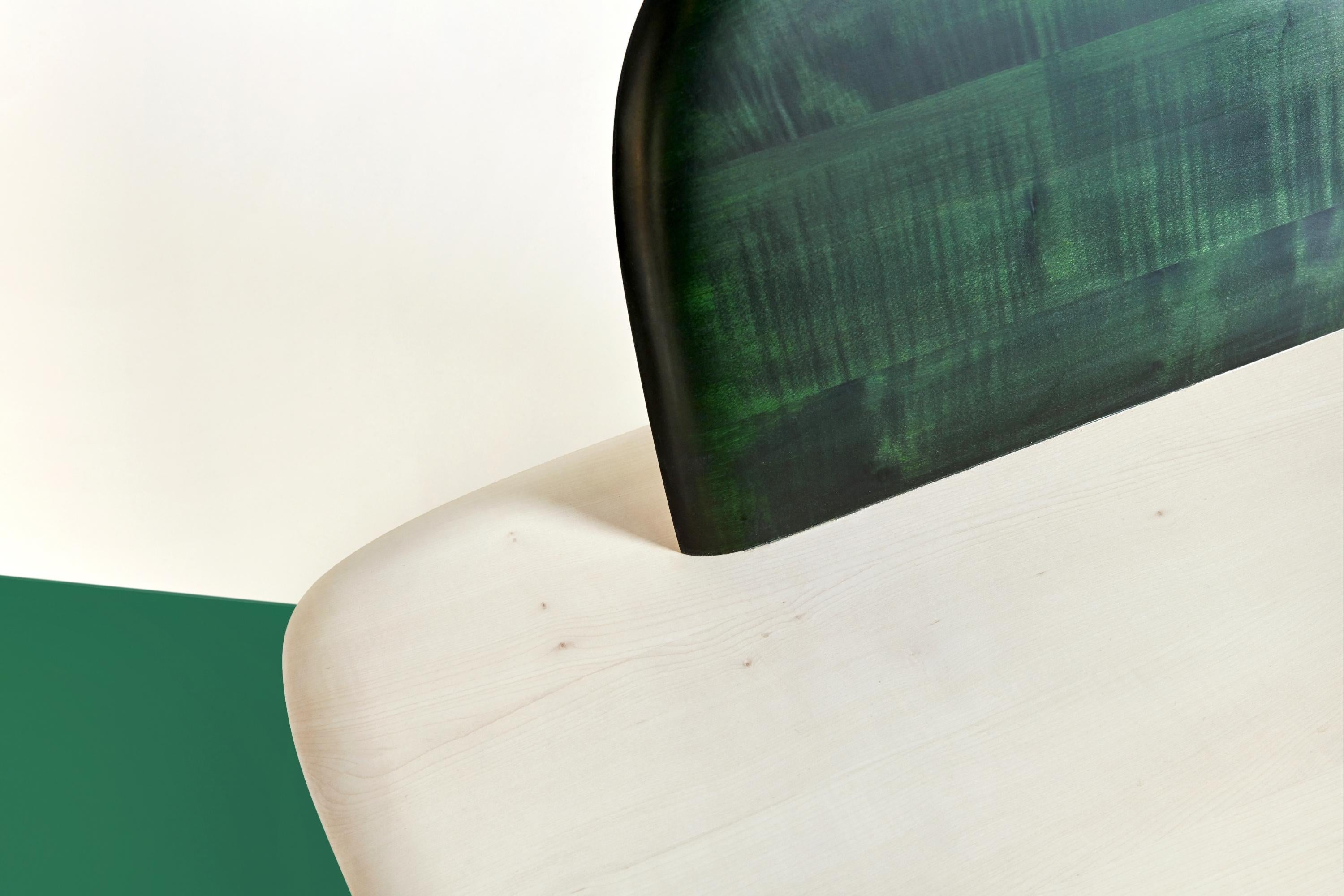 Moderno Trace Unique Low Bench, Albane Salmon in vendita