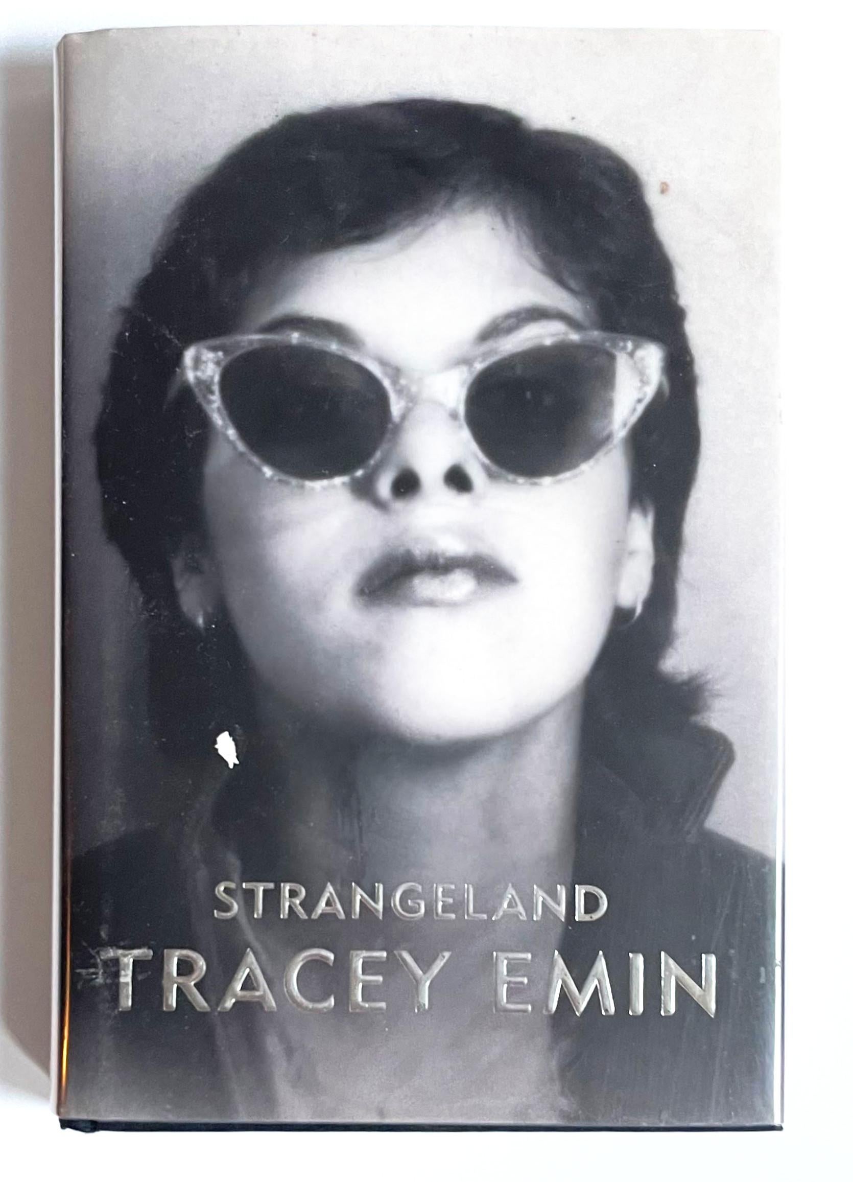 Monographie: Strangeland (Hand signiert, datiert und beschriftet von Tracey Emin) im Angebot 1