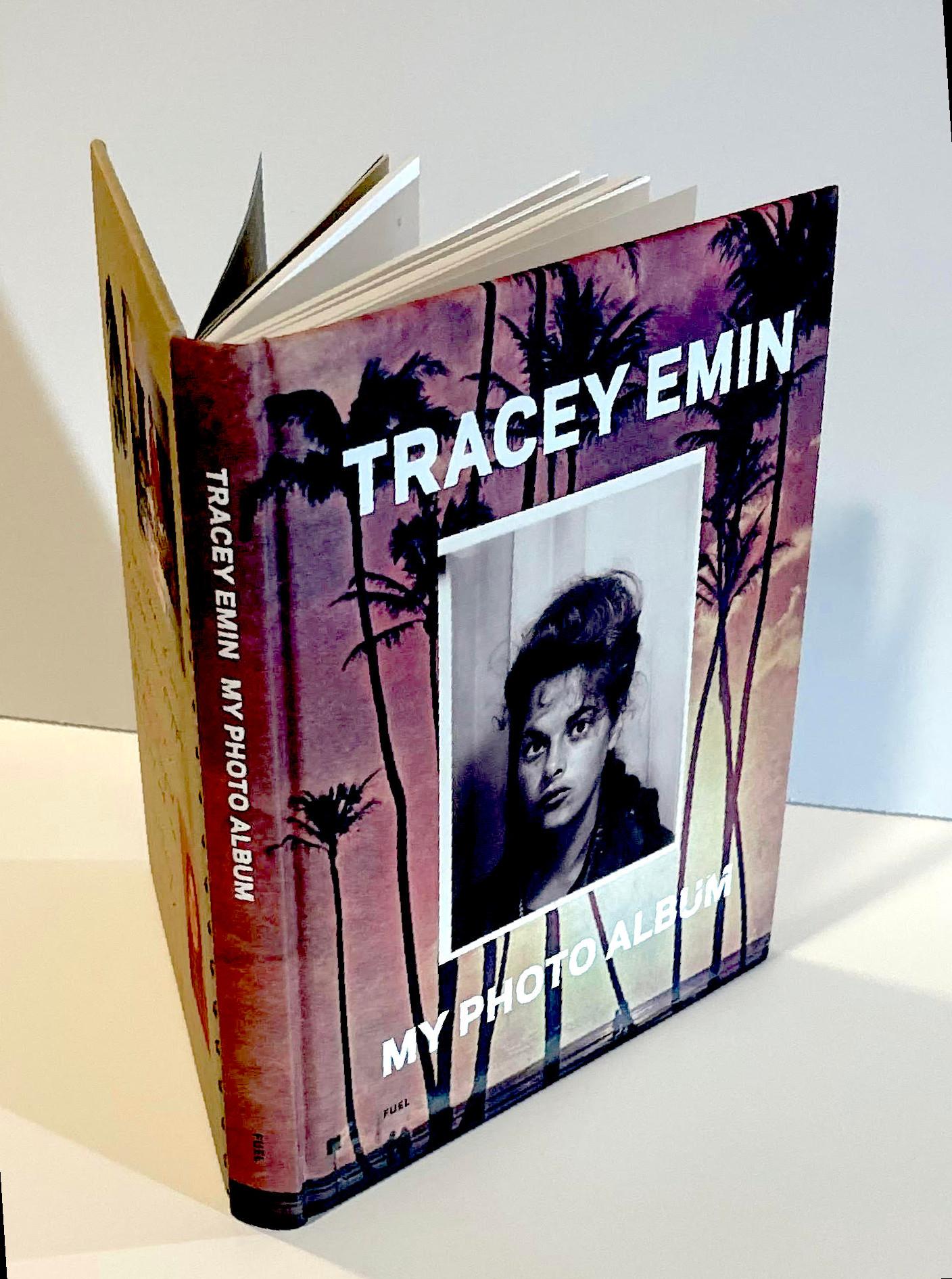 Tracey Emin: Mi álbum de fotos (Firmado a mano, inscrito y fechado por Tracey Emin) en venta 12