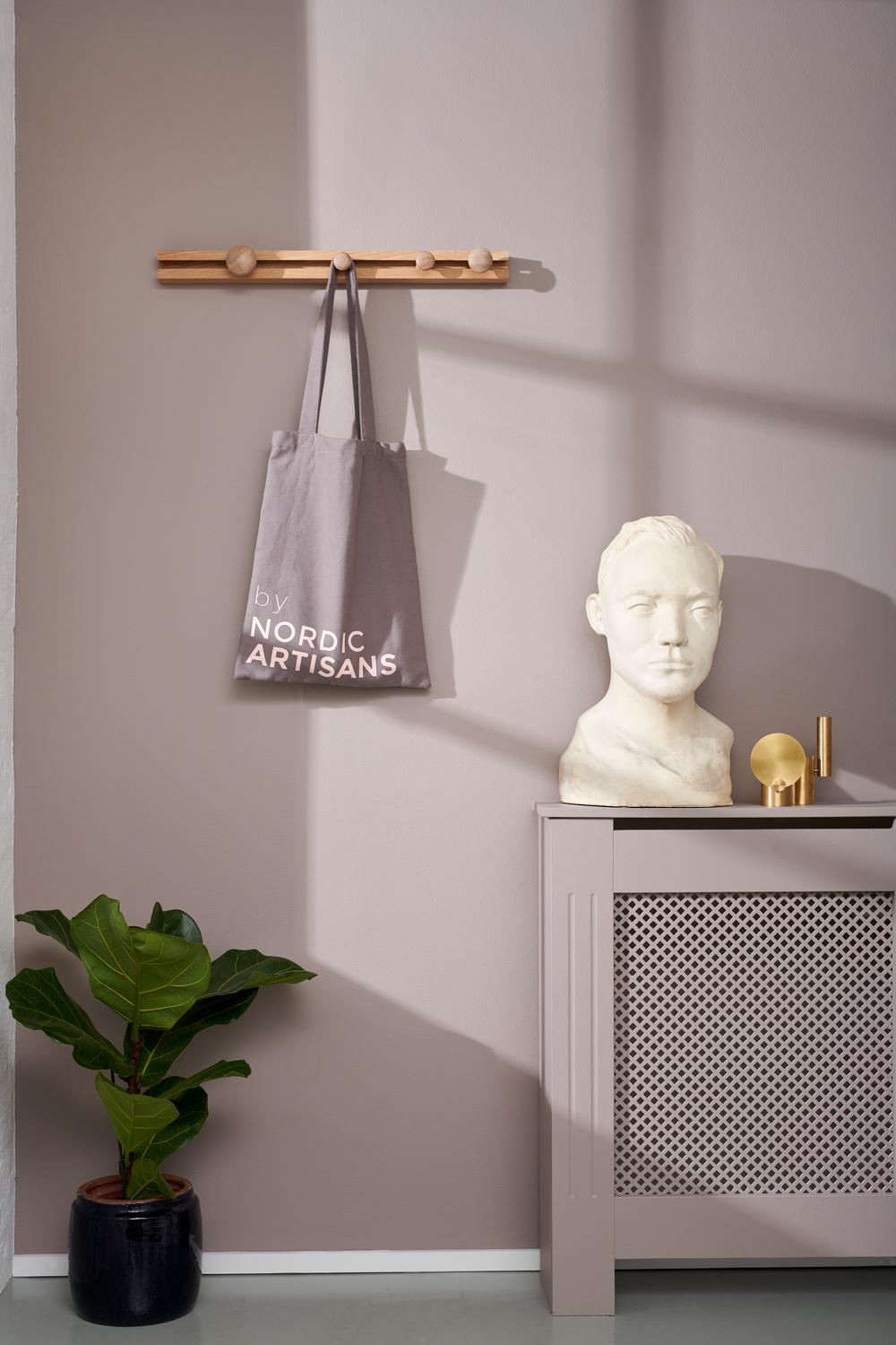 Track Coat Rack 90 by Applicata In New Condition For Sale In Geneve, CH