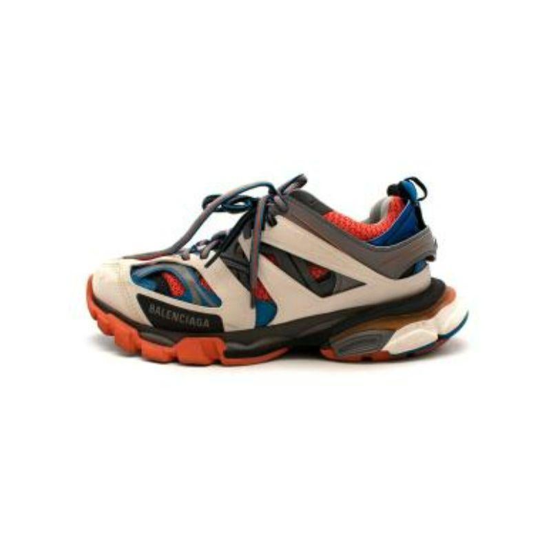 Track trainers orange and blue In Good Condition For Sale In London, GB