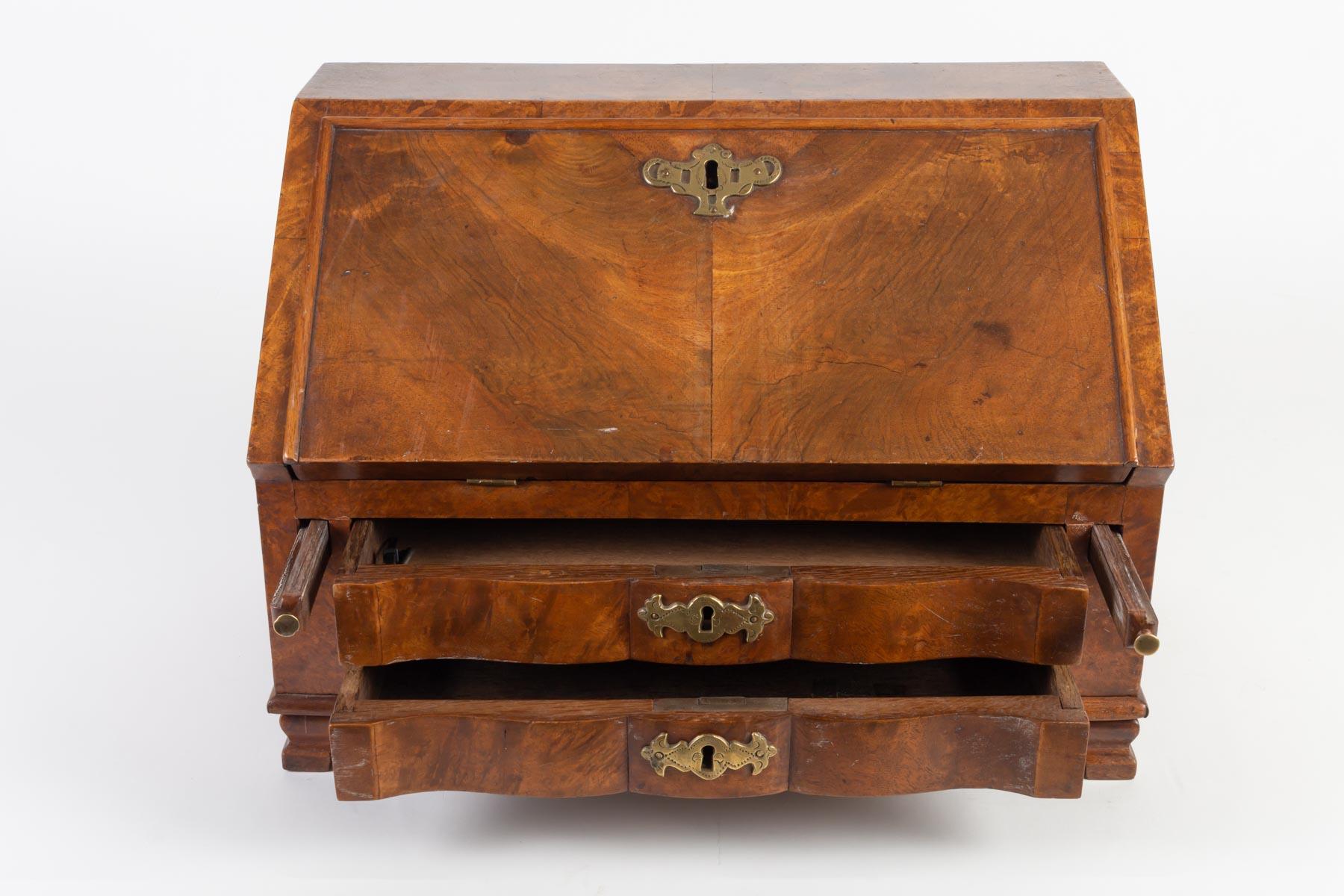 Trade Furniture Forming a Miniature Secretary Writing Table, 19th Century 1