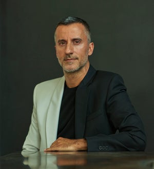 Viktor Udzenija Architecture + Design