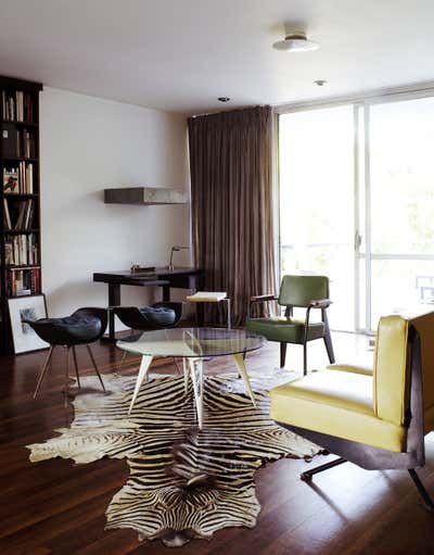  Mid-Century Modern Family Home Living Room. Oscar Niemeyer Strick House, 1964 by BoydDesign.