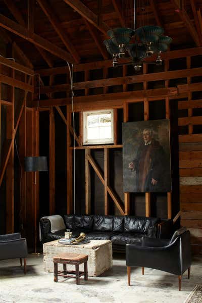  Farmhouse Country House Living Room. The Ranch by Matt Blacke Inc.