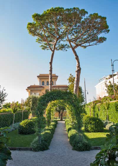  Mediterranean Vacation Home Exterior. An Italian Villa by JP Molyneux Studio.