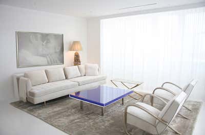  Family Home Living Room. Harborside Penthouse by Kelly Behun | STUDIO.