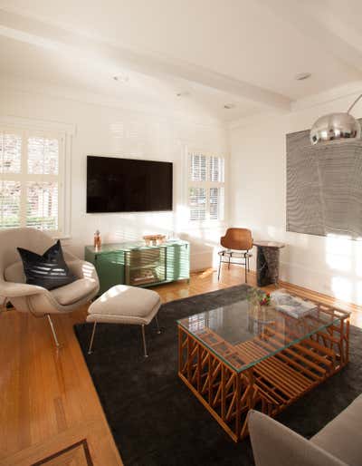 Contemporary Living Room. Benvenue Avenue Residence by Geremia Design.