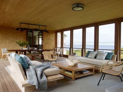  Beach Style Beach House Patio and Deck. Overlook House by Kligerman Architecture and Design.