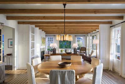  Organic Beach House Dining Room. Nantucket Beach House by Kligerman Architecture and Design.