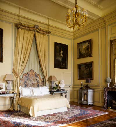  Traditional Country House Bedroom. Château du Grand-Lucé by Timothy Corrigan, Inc..