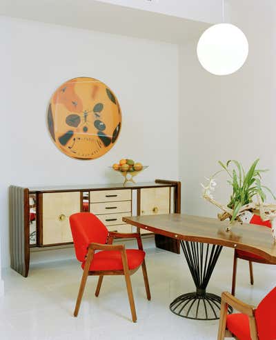  Modern Family Home Dining Room. Miami Town House by Amy Lau Design.
