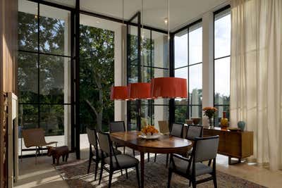 Modern Beach House Dining Room. Waterfront House by Michael Haverland Architect.