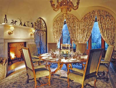  Traditional Family Home Dining Room. Holmby Hills Estate by Mark Boone, Inc..