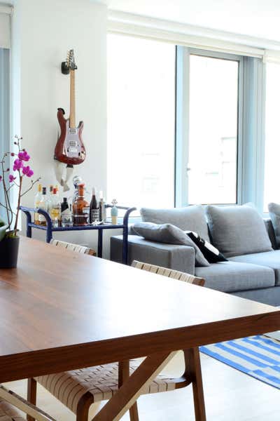  Mid-Century Modern Apartment Living Room. Hells Kitchen by Sasha Bikoff Interior Design.