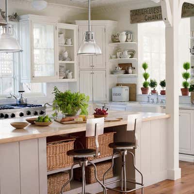 Farmhouse Family Home Kitchen. 16th Street by Giannetti Home.