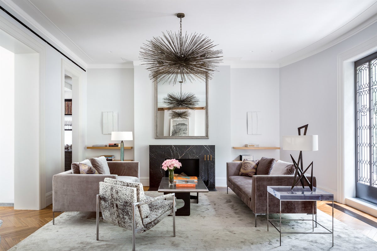 Modern Living Room in New York, NY by Rees Roberts & Partners