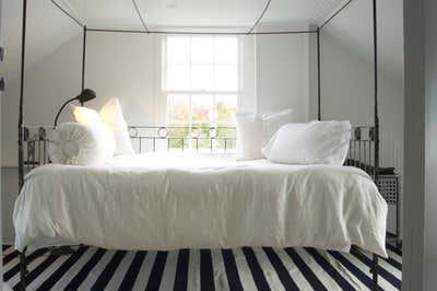  Traditional Beach House Bedroom. Amagansett Residence by Vaughn Miller Studio.