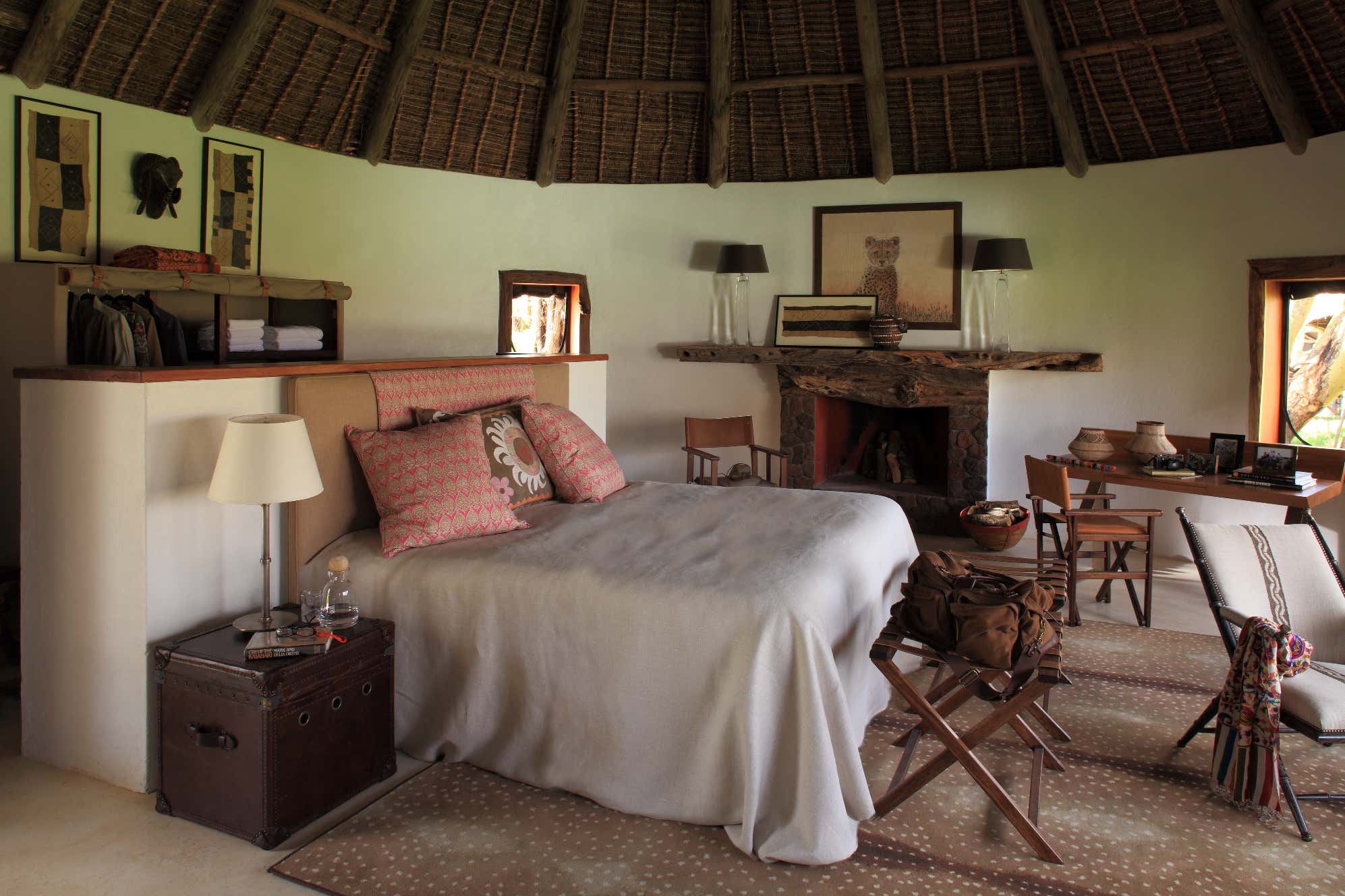 Bedroom by Suzanne Kasler Interiors | 1stDibs
