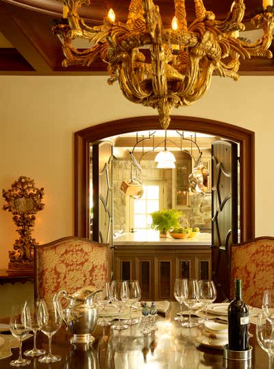  Traditional Family Home Dining Room. Napa Valley by Fisher Weisman Brugioni.