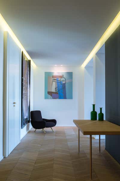  Contemporary Apartment Entry and Hall. Rue Spontini by Isabelle Stanislas Architecture.