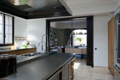  Contemporary Family Home Kitchen. Villa in the South of France by Taylor Howes.