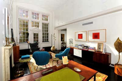 Modern Living Room. Greenwich Village Duplex by Michael Haverland Architect.